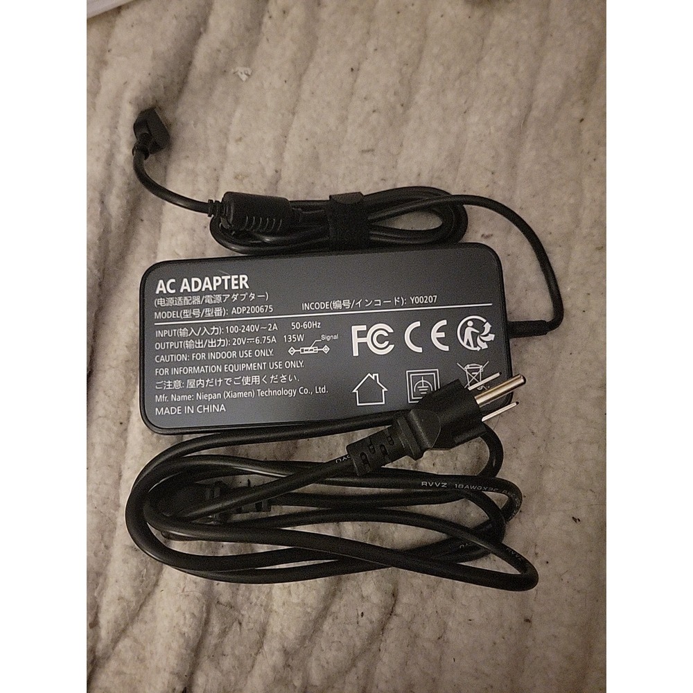 AC Power Adapter Charger ADP200675 Y00207‎ for LENOVO 36200315 20V 6.75A 135W